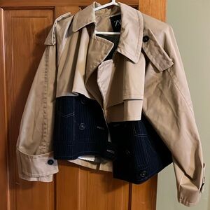 NWT cropped black and tan Zara trench, size L.